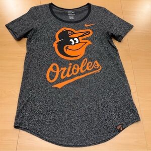 Nike MLB Baltimore Oriole’s Baseball Athletic Fit T-Shirt Size XS